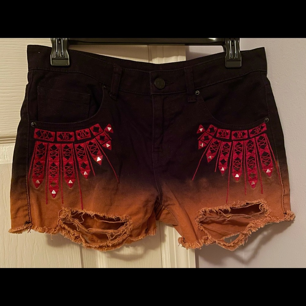 Urban Outfitters mid rise denim shorts, 25W